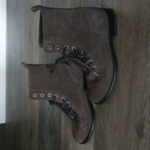 Frye Veronica Combat Boots (size 7) NWOT